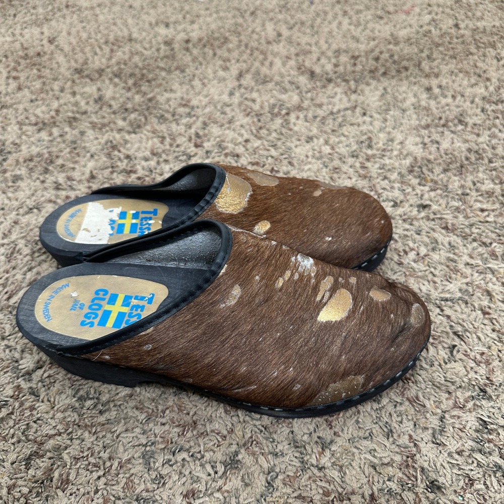 Tessa Clogs of Vail Swedish Cowhide Metallic Gold Silver Wooden Clogs READ